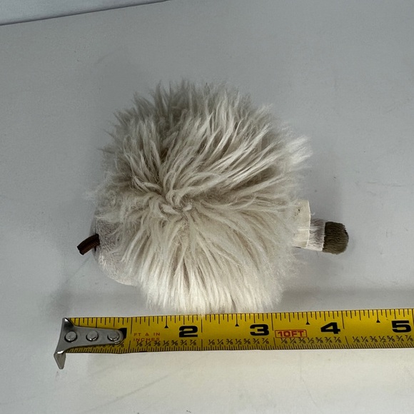 Gund Pusheen POM KEYCHAIN Plush Backpack Clip 4-Inch Cat Kitty 2018 - Picture 9 of 9